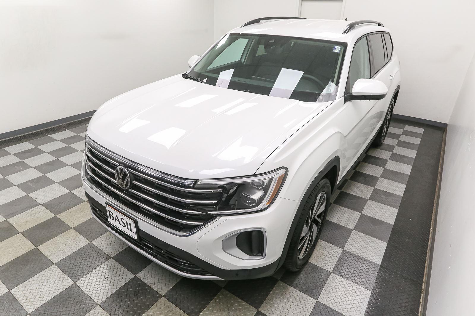 2026 Volkswagen Atlas SE w/Tech - Photo 6
