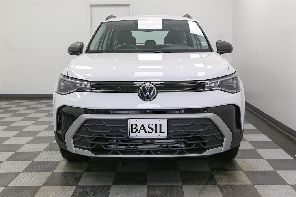 New 2025 Volkswagen Taos S 4MOTION