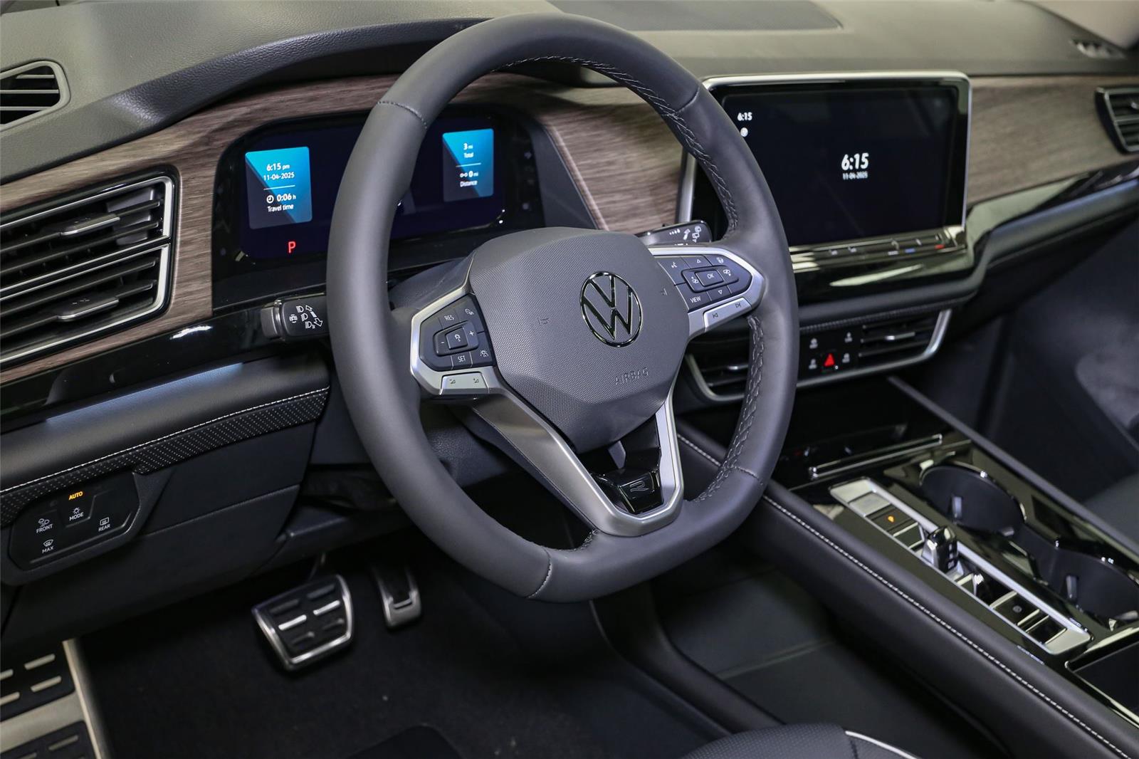 2026 Volkswagen Atlas SEL Premium R-Line - Photo 21