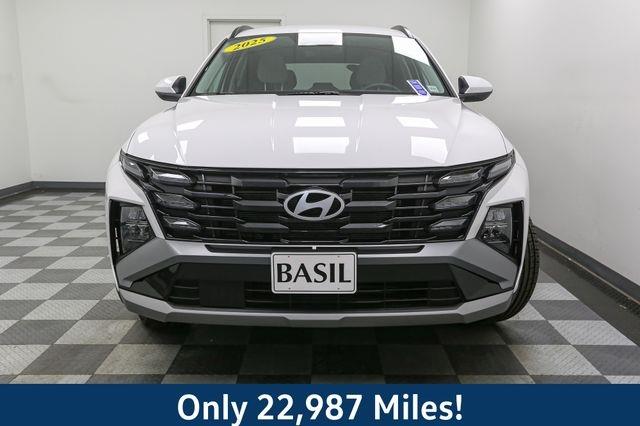 2025 Hyundai Tucson SEL photo 3