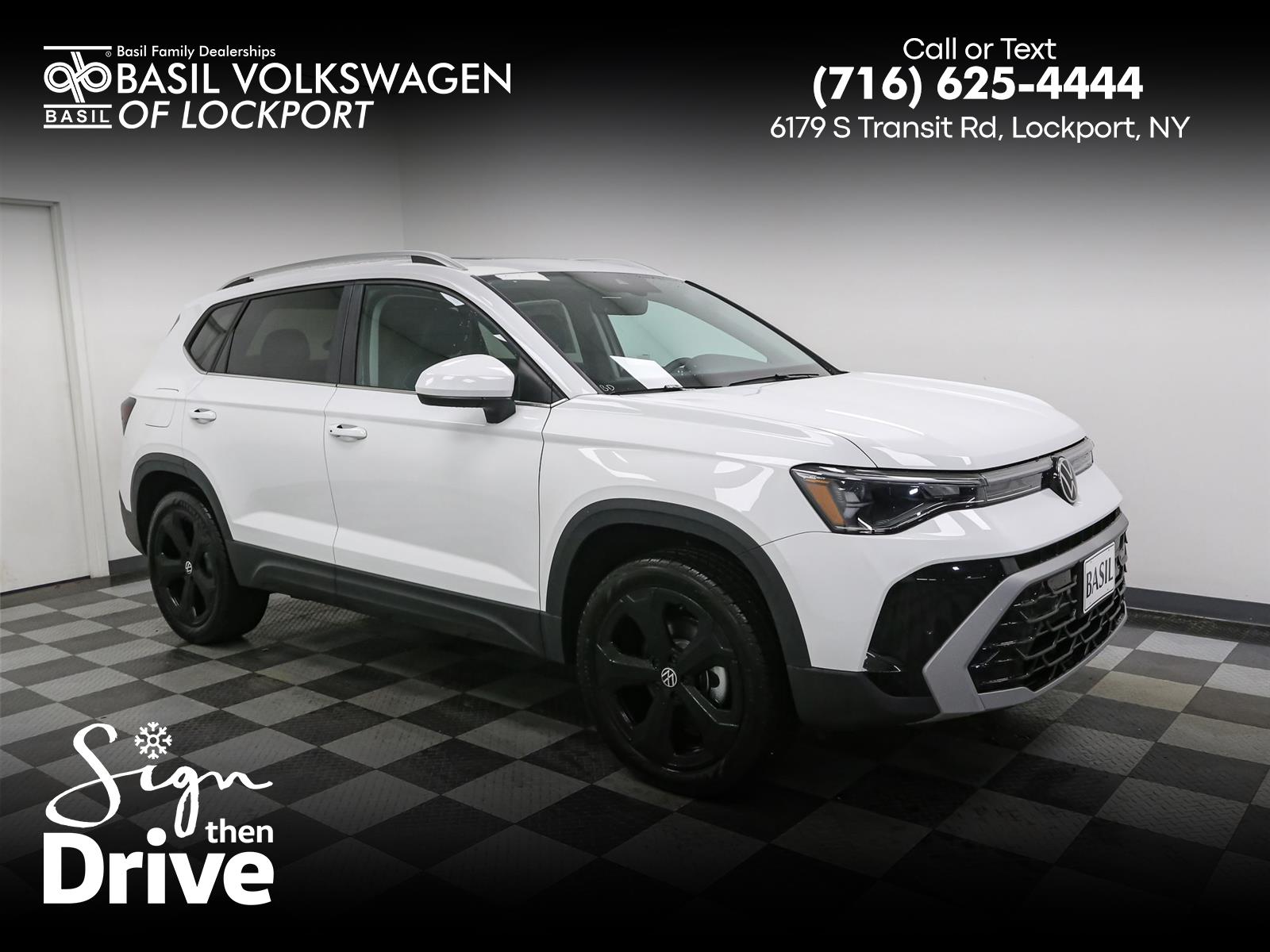 2025 Volkswagen Taos SEL's photo