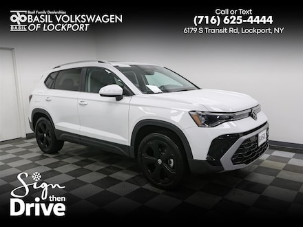 2025 Volkswagen Taos SEL 4MOTION