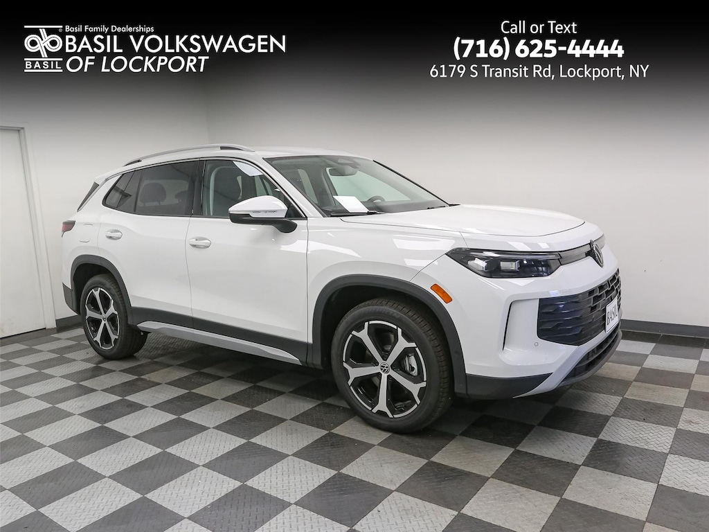 New 2025 Volkswagen Tiguan SE 4MOTION