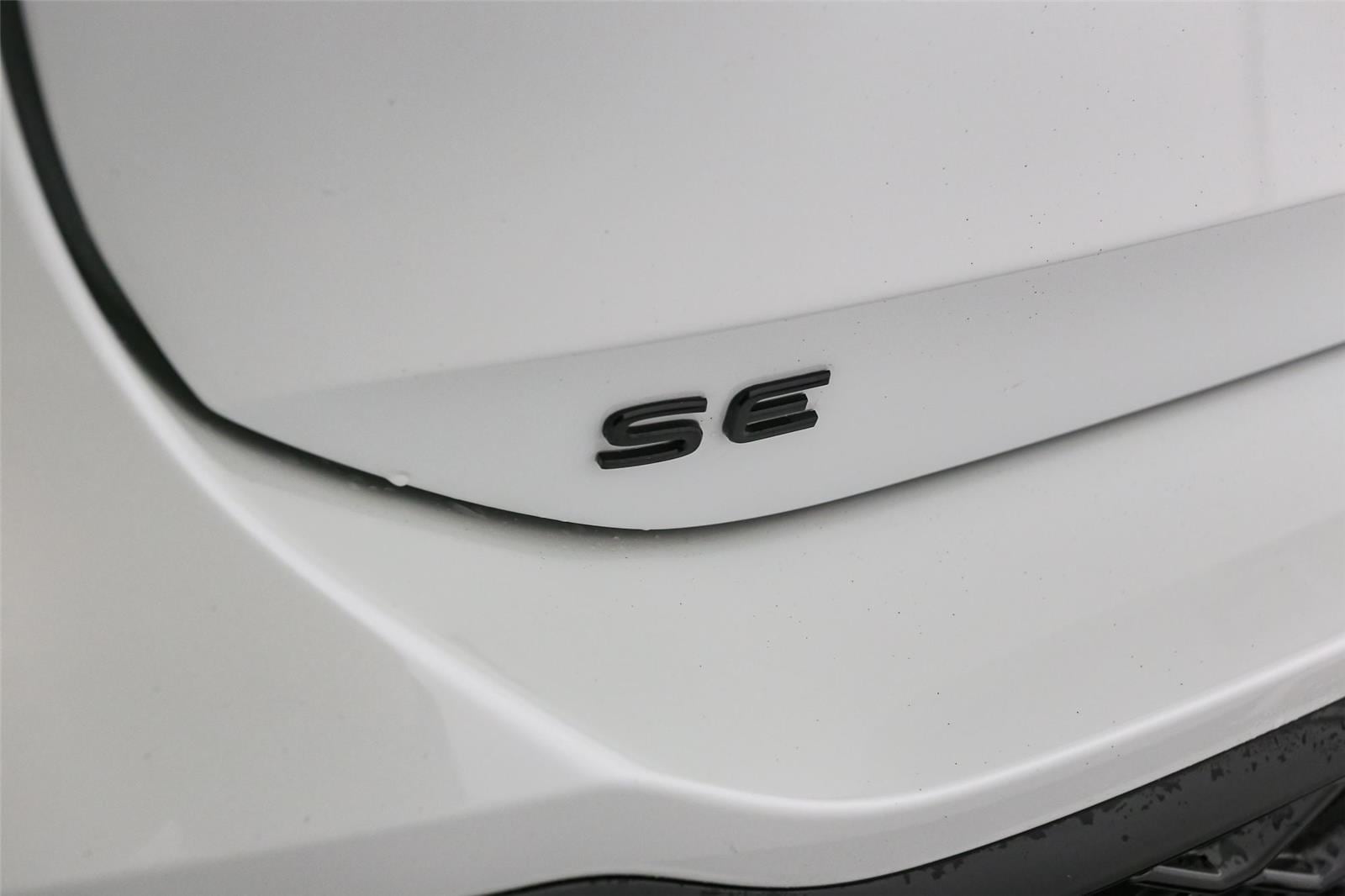 2026 Volkswagen Tiguan SE R-LINE BLACK - Photo 11