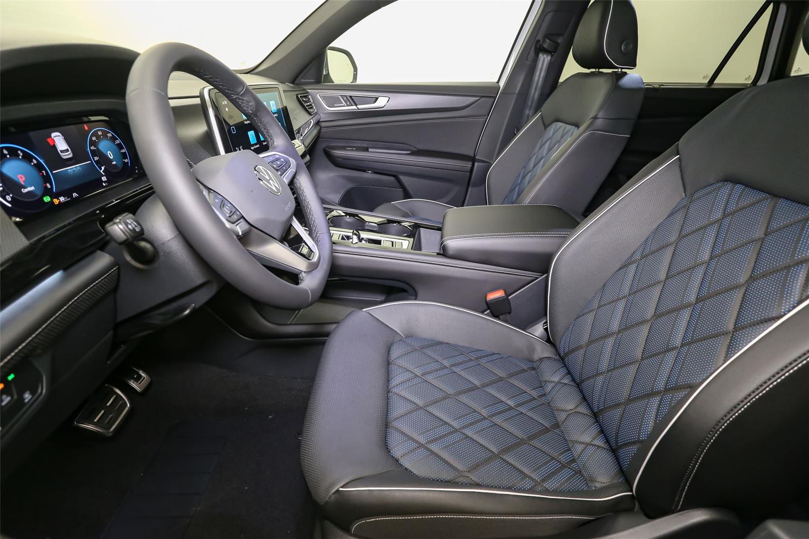 2026 Volkswagen Atlas Cross Sport SEL Premium R-LINE - Photo 25