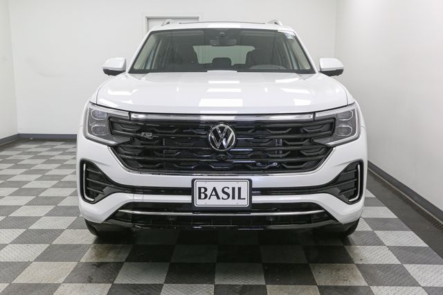 2025 Volkswagen Atlas SEL Premium R-Line photo 3