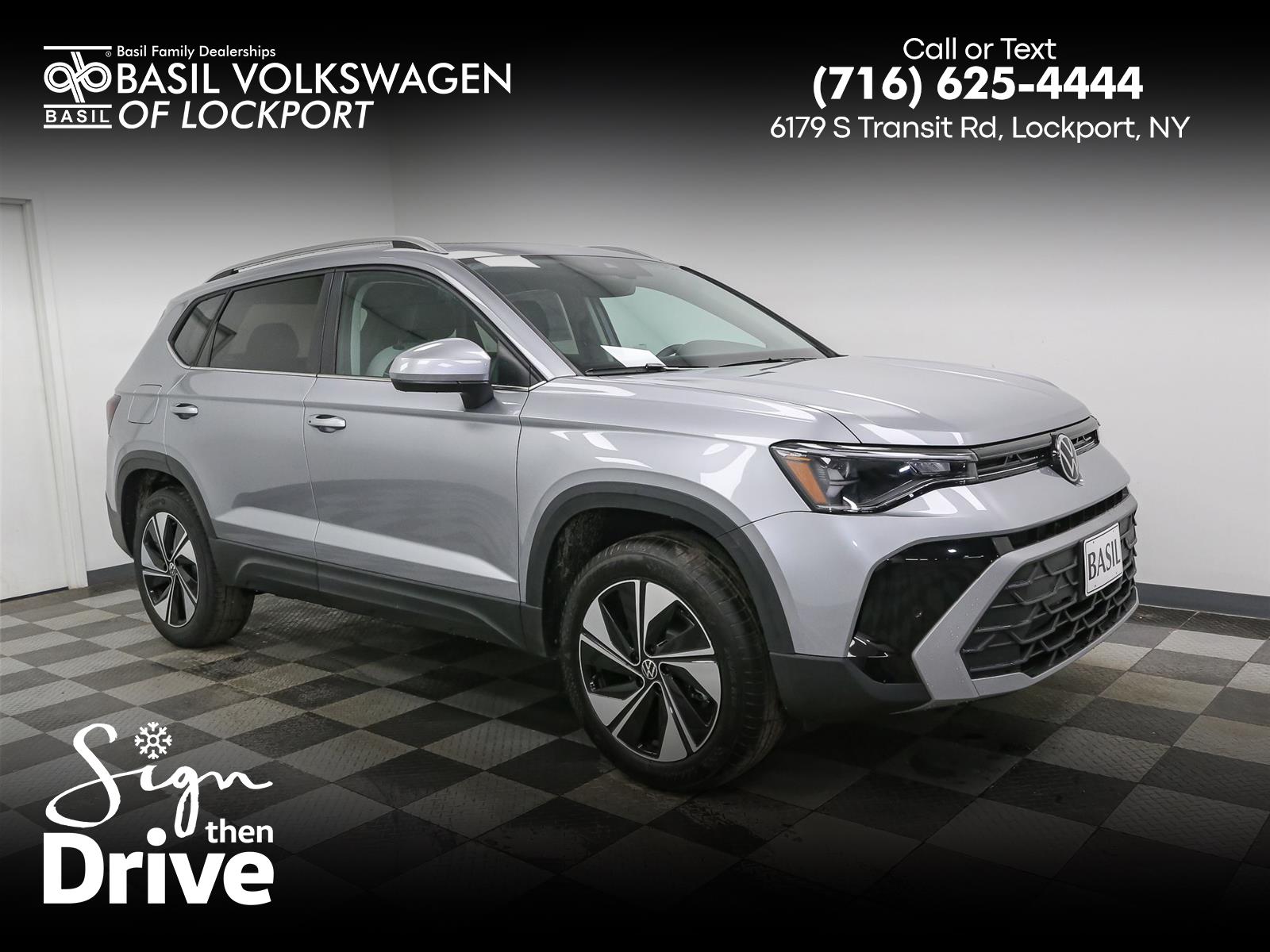 2025 Volkswagen Taos SE's photo