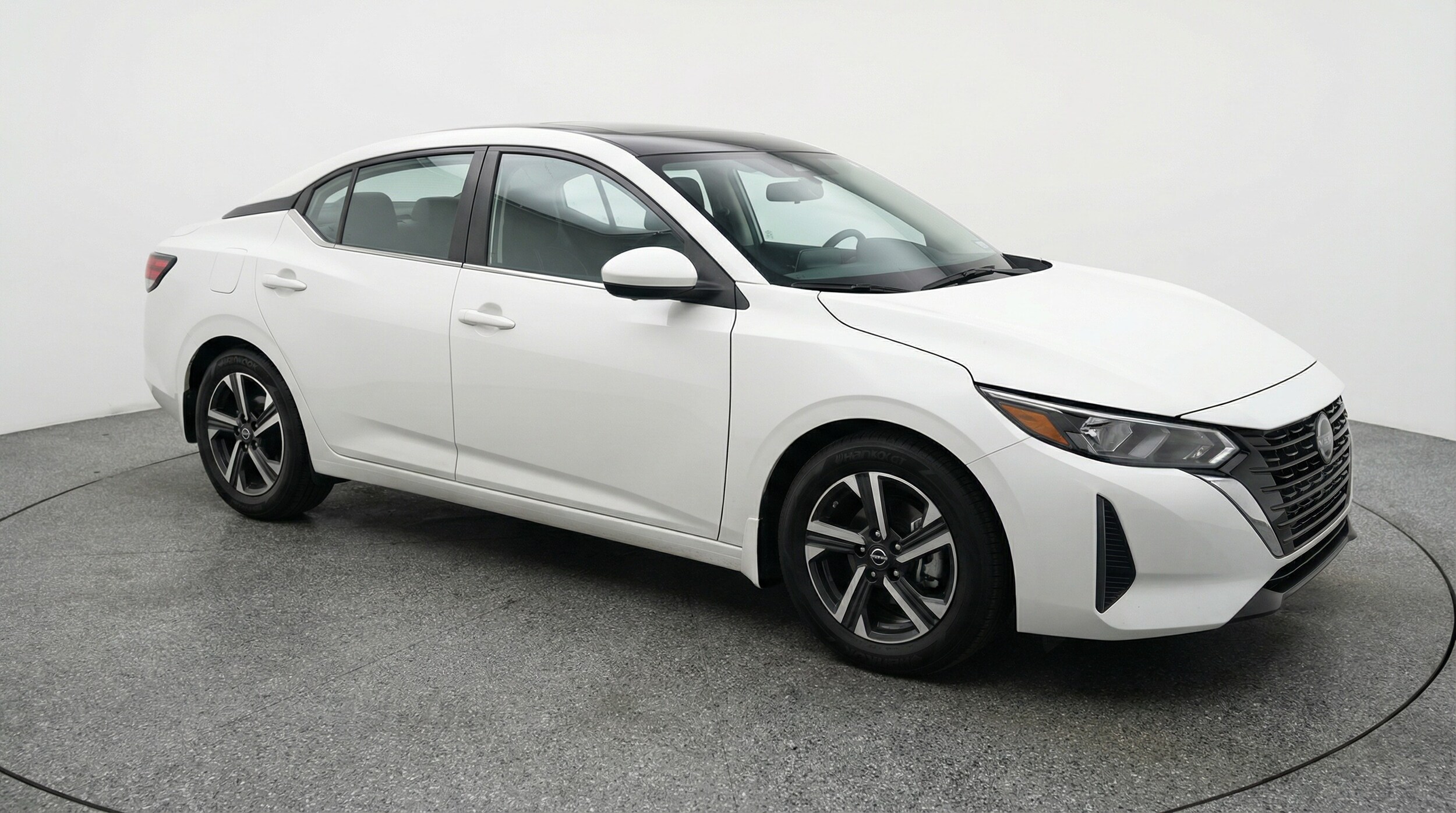 Thumbnail: 2025 Nissan Sentra - 1