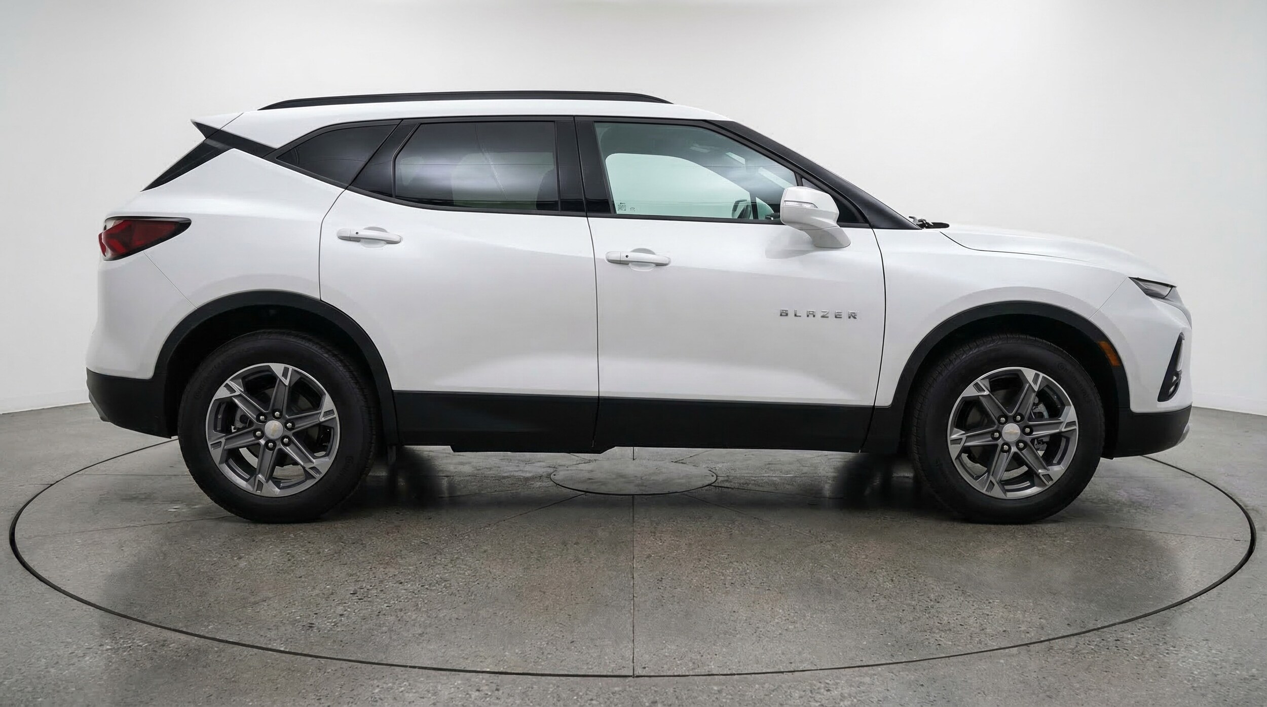 Thumbnail: 2025 Chevrolet Blazer - 8
