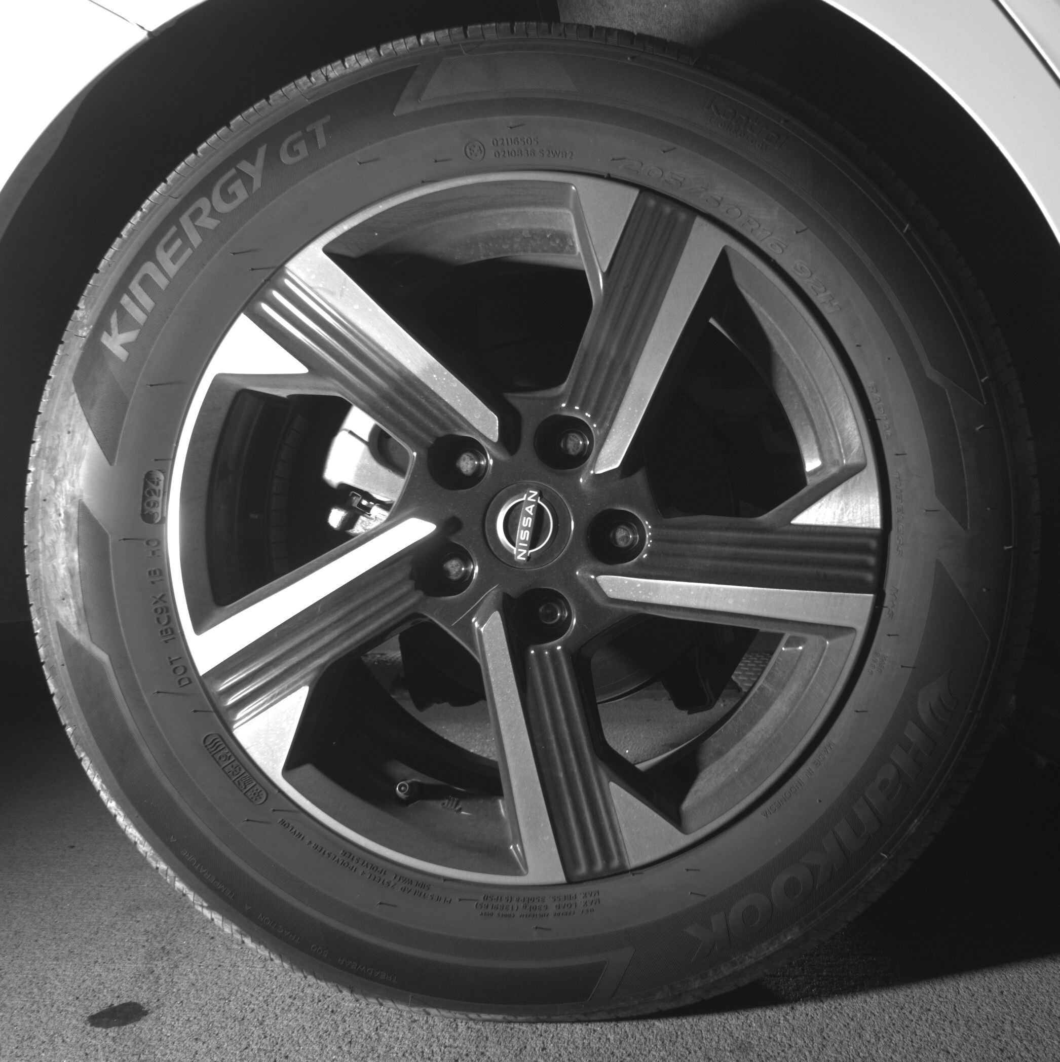 Thumbnail: 2025 Nissan Sentra - 12