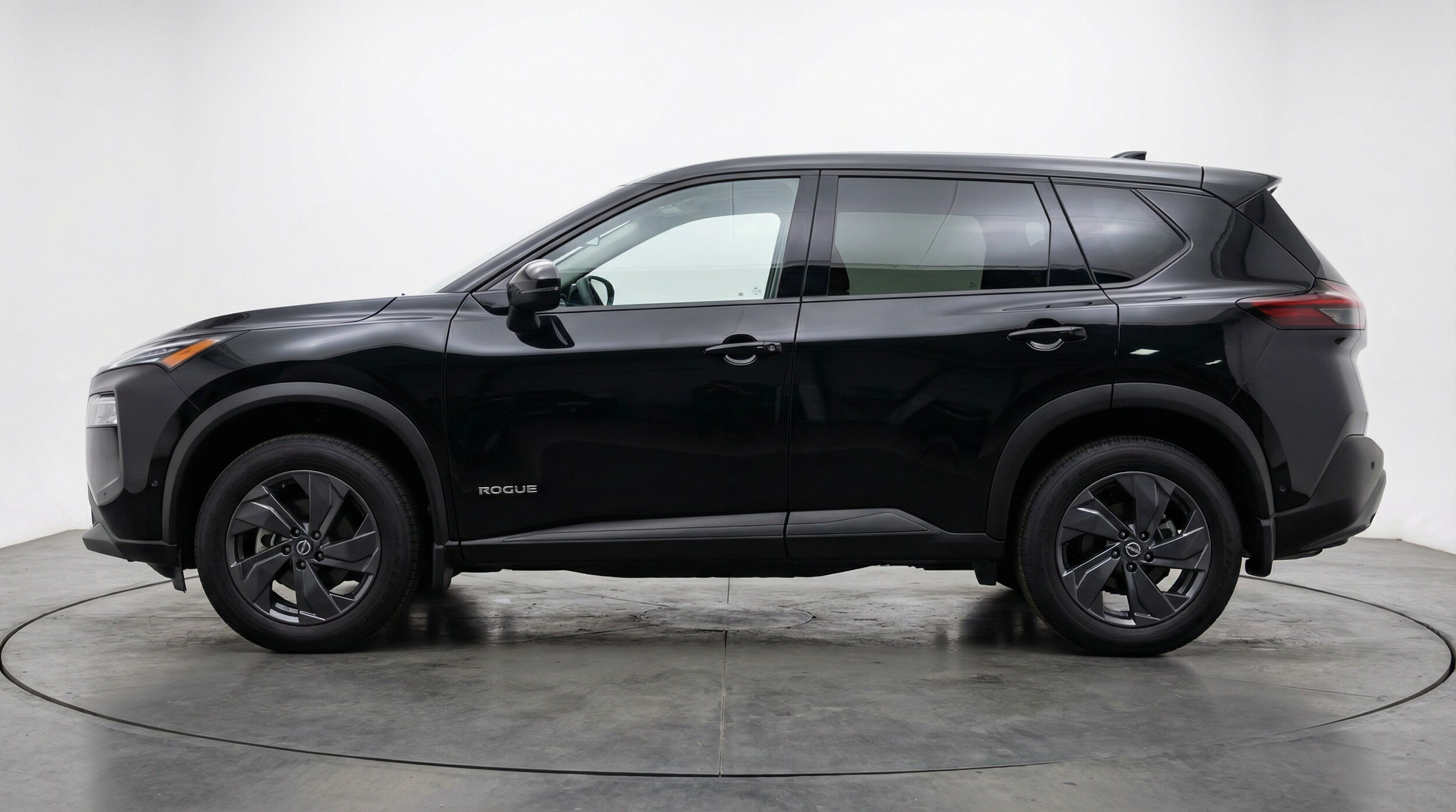 Thumbnail: 2025 Nissan Rogue - 4