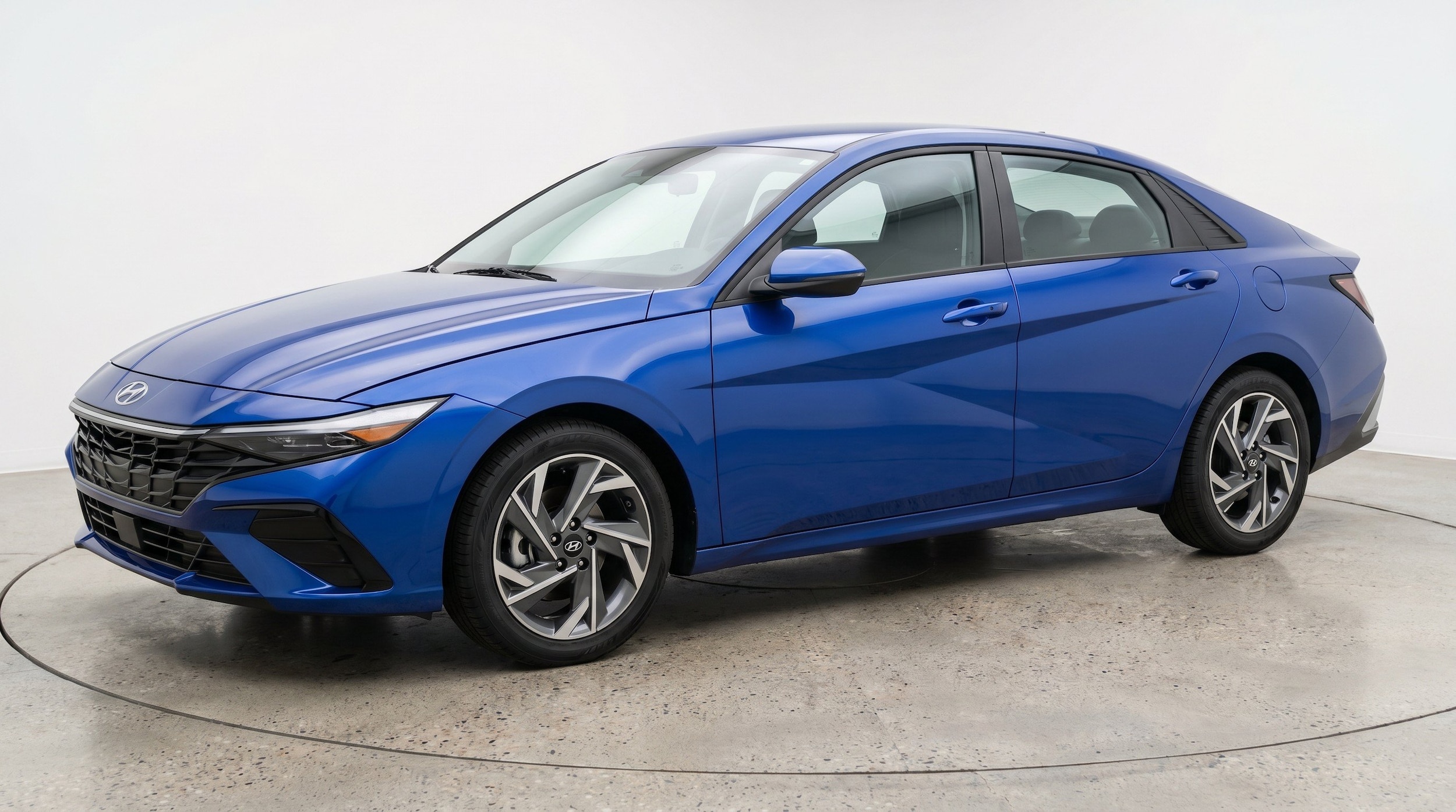 Thumbnail: 2025 Hyundai Elantra - 3