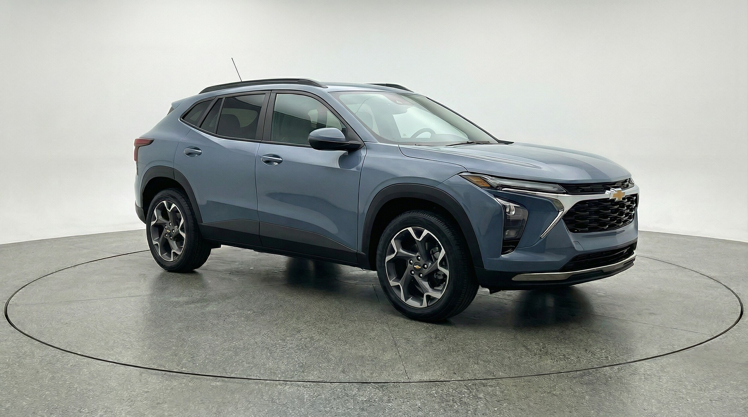 Thumbnail: 2025 Chevrolet Trax - 1