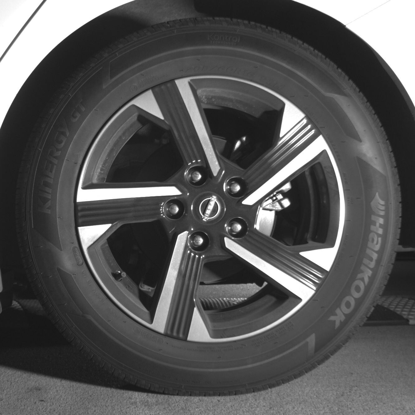 Thumbnail: 2025 Nissan Sentra - 11