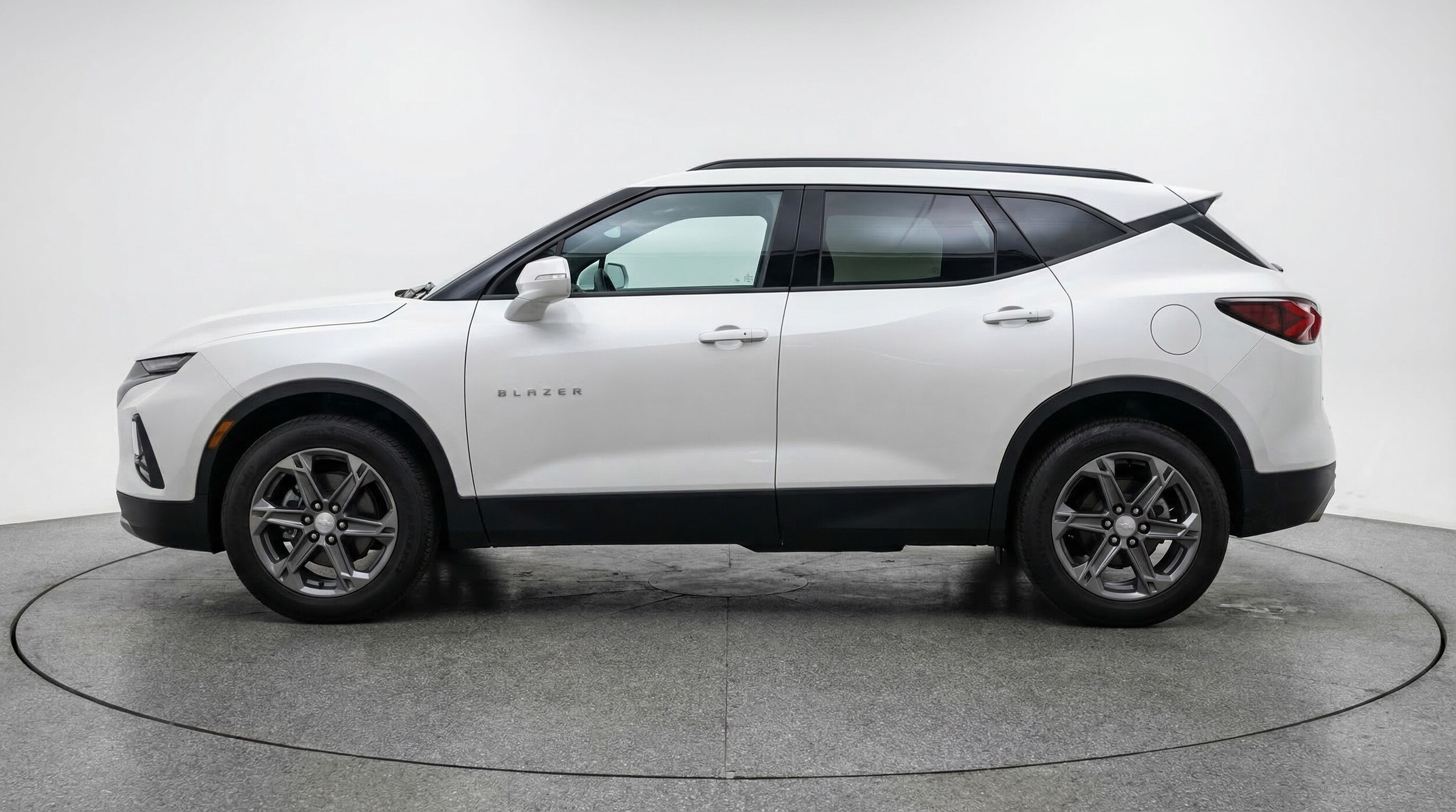 Thumbnail: 2025 Chevrolet Blazer - 4