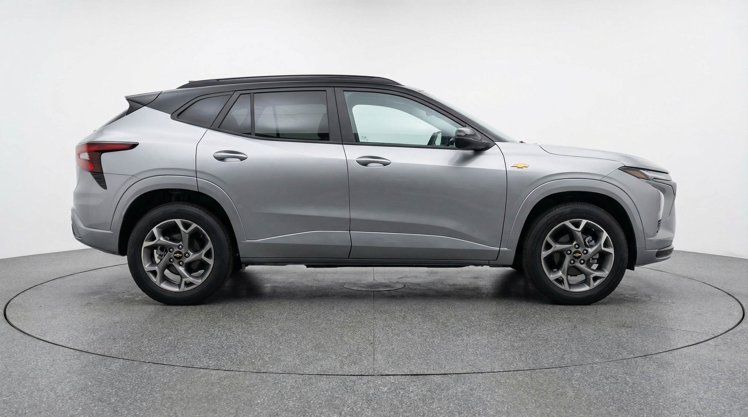 Thumbnail: 2025 Chevrolet Trax - 8