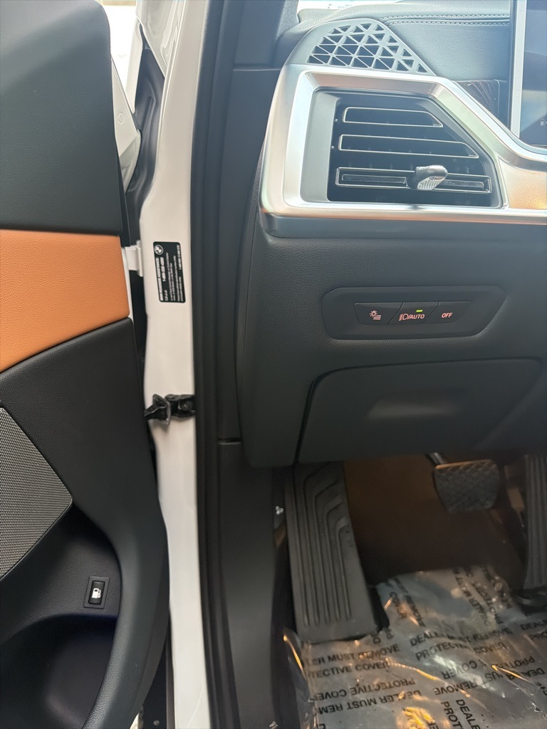 2026 BMW X7 M60i - Photo 78