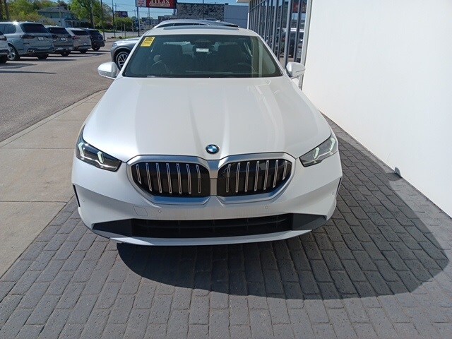 2025 Bmw 530i xDrive photo 2