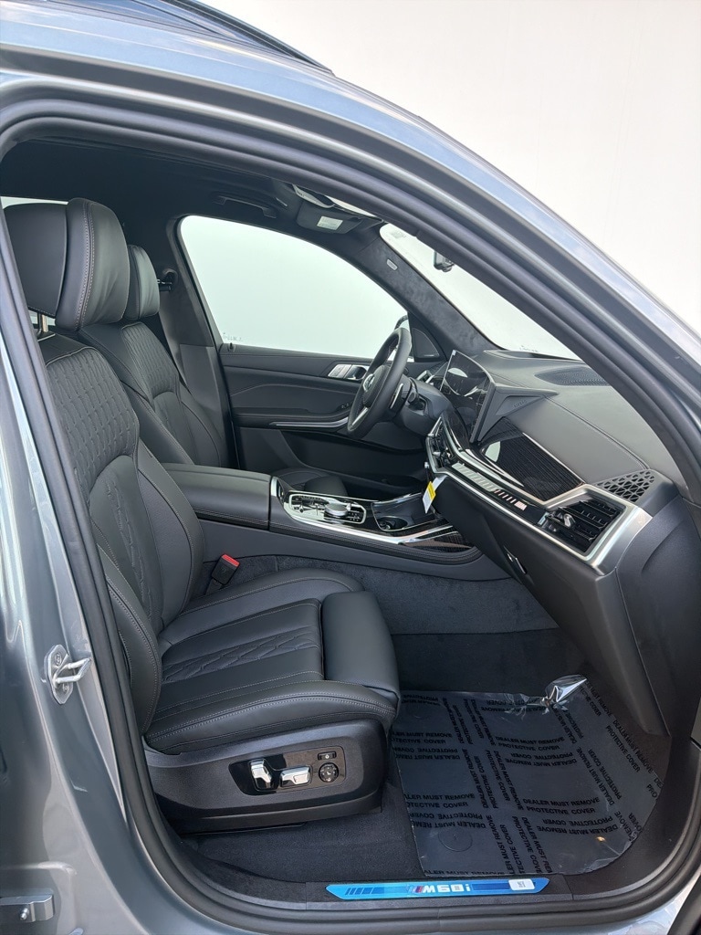 2026 BMW X7 M60i - Photo 32