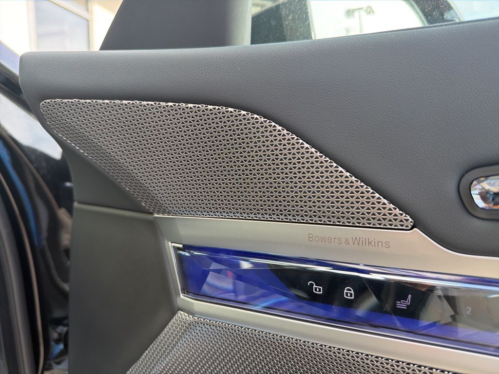 2026 BMW i7 60 - Photo 28