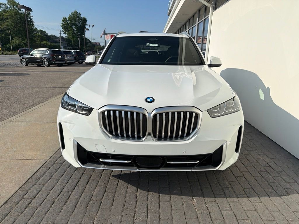 New 2026 BMW X5 xDrive40i SUV