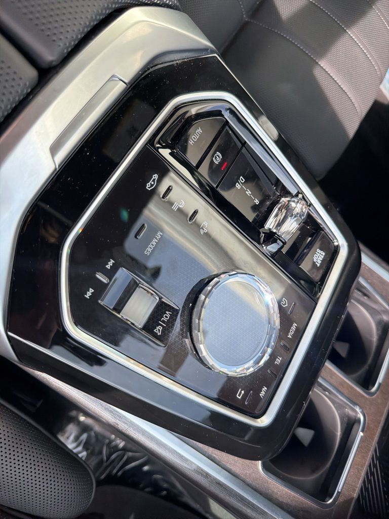 2026 BMW i7 60 - Photo 35