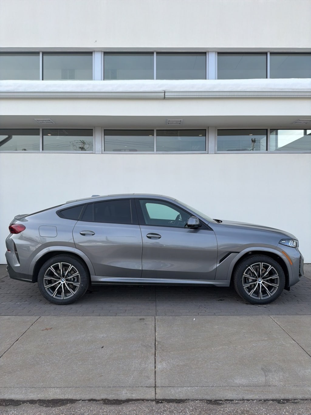 New 2026 BMW X6 xDrive40i SUV