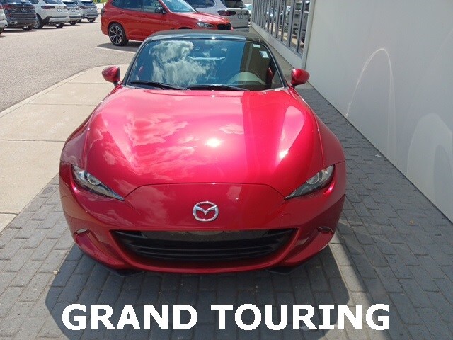2023 Mazda MX-5 Miata Miata Grand Touring photo 2