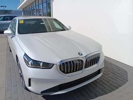 2025 BMW 530i xDrive Sedan