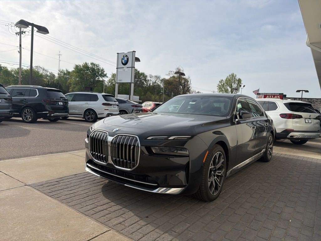 New 2026 BMW i7 xDrive60 Sedan