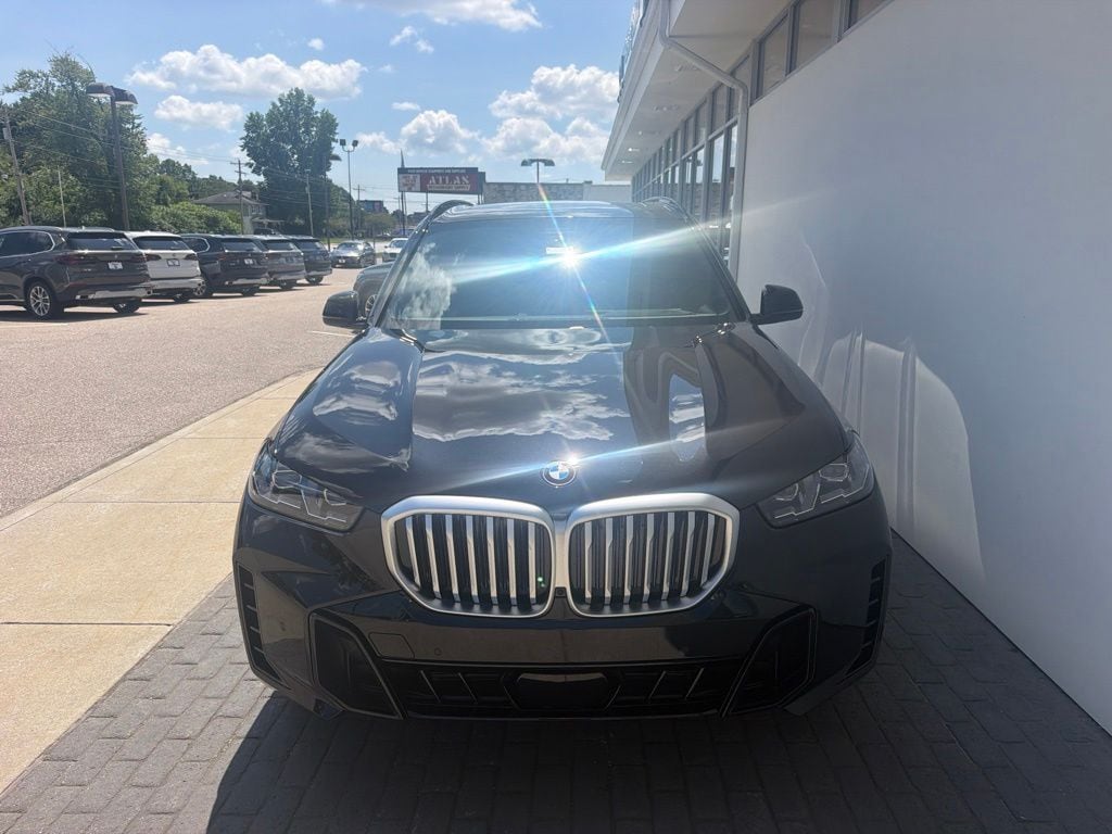 New 2026 BMW X5 xDrive40i SUV