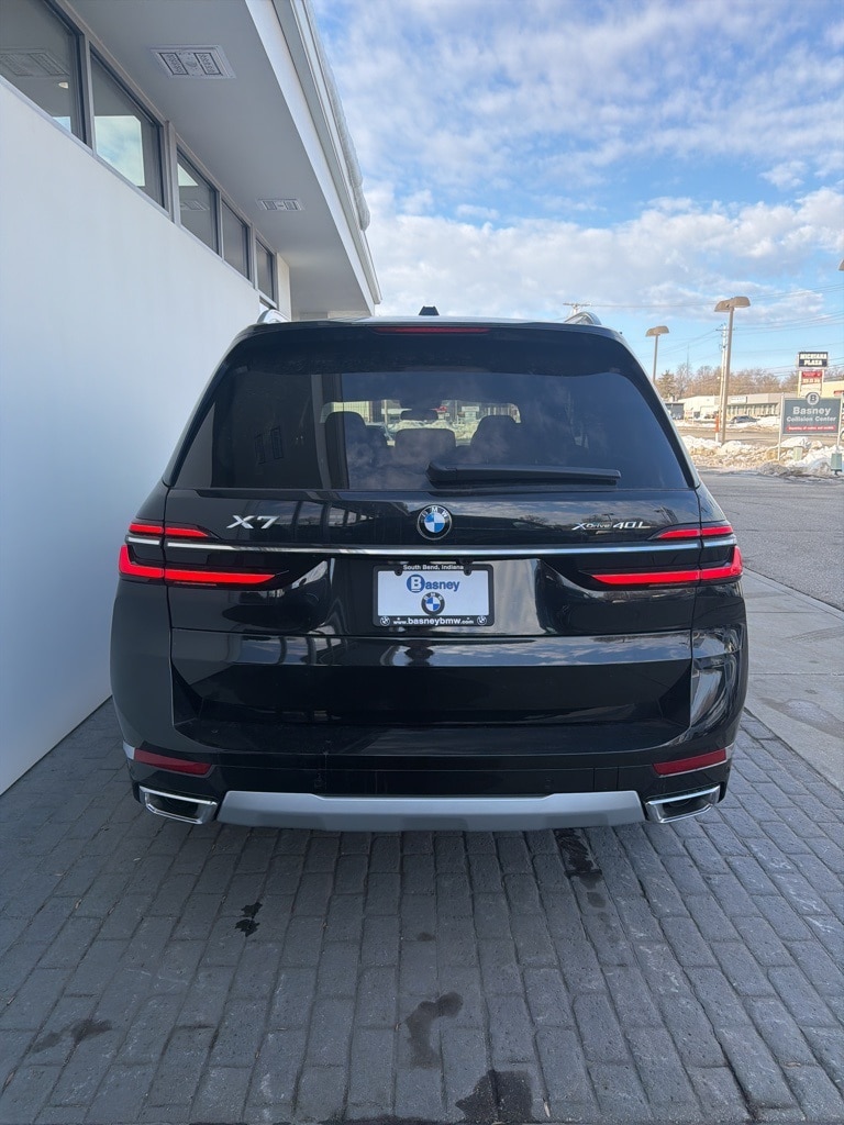 2026 BMW X7 40i - Photo 6