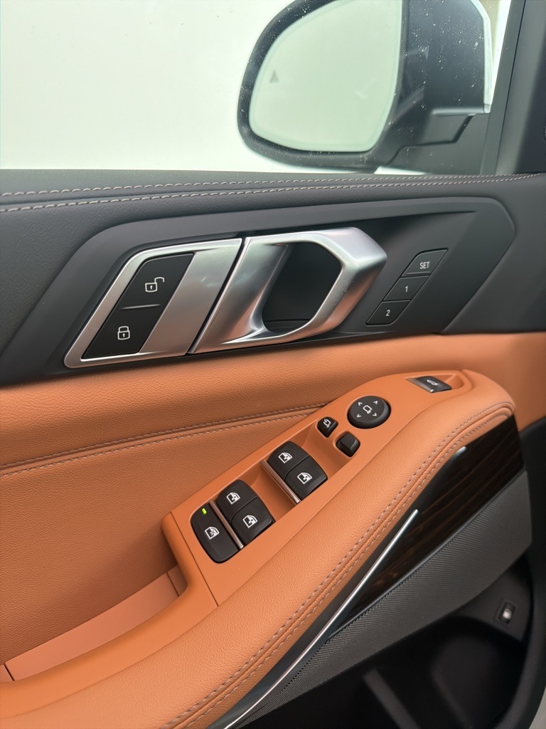 2026 BMW X7 M60i - Photo 77