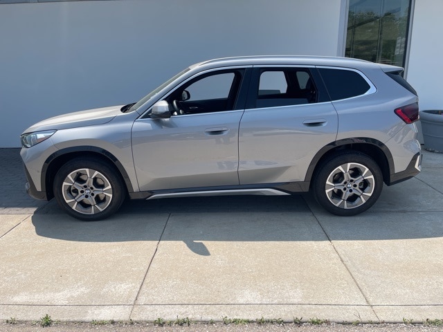 Used 2025 BMW X1 28i with VIN WBX73EF05S5099157 for sale in South Bend, IN