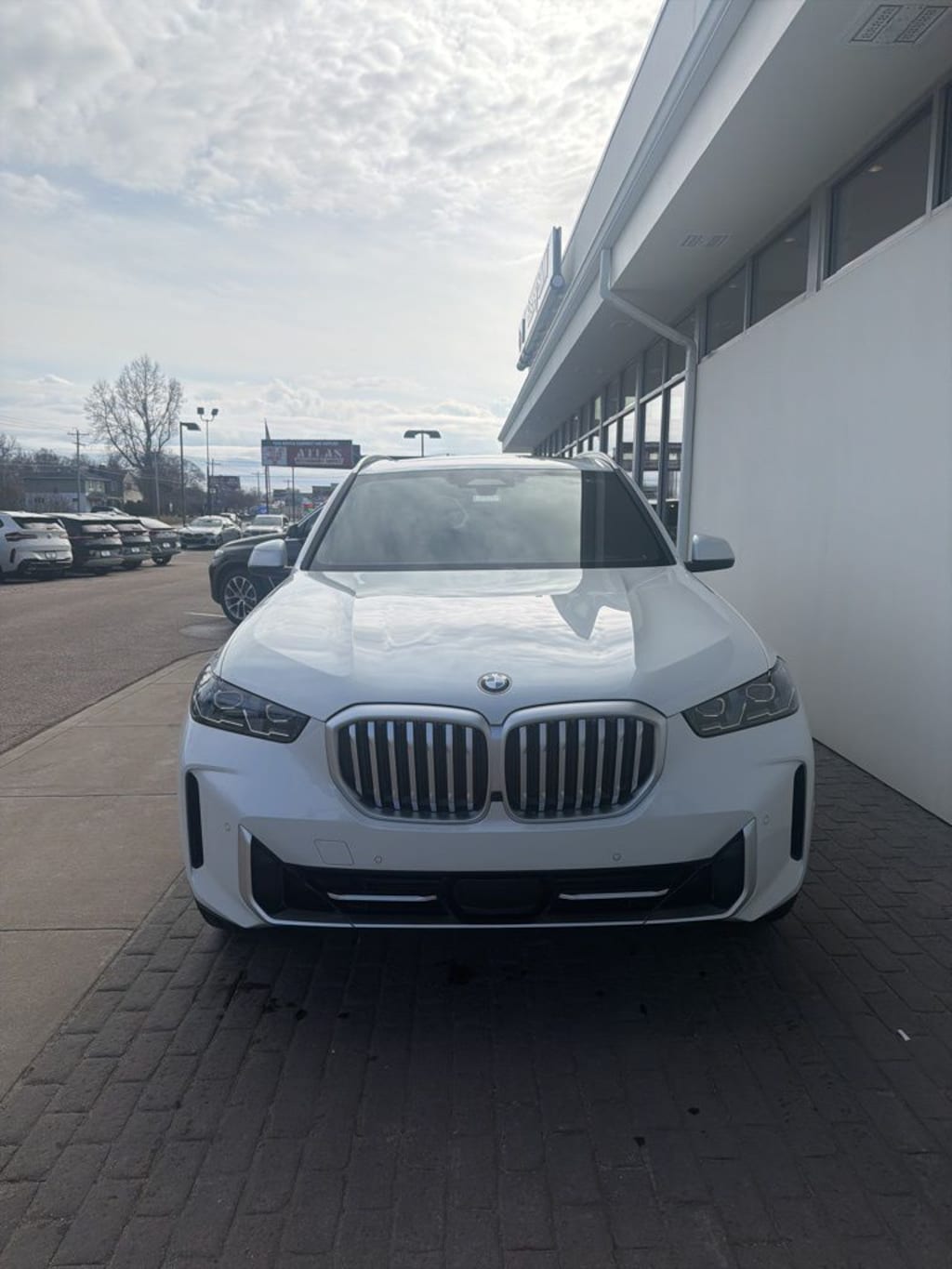 New 2026 BMW X5 xDrive40i SUV