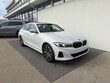  BMW 330i