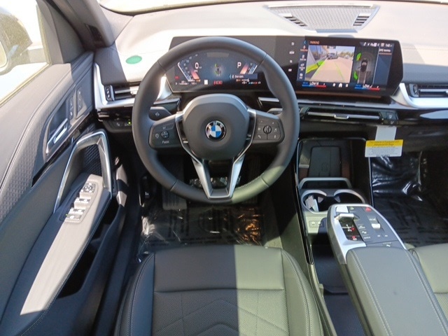 2025 BMW X2 28i - Photo 14