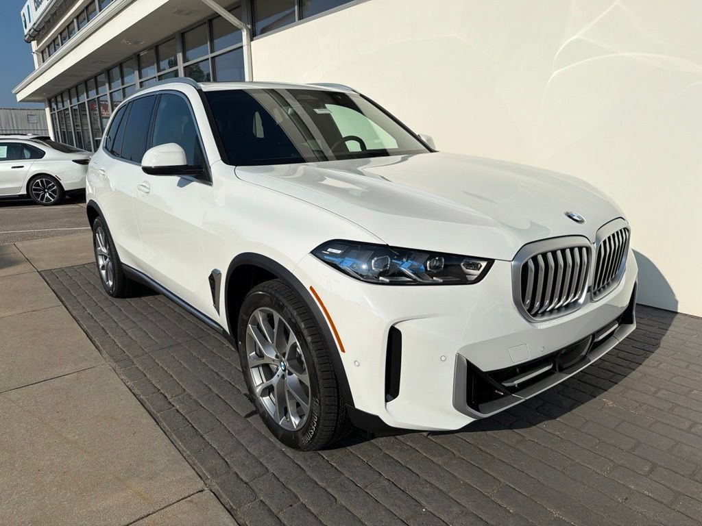 New 2026 BMW X5 xDrive40i SUV