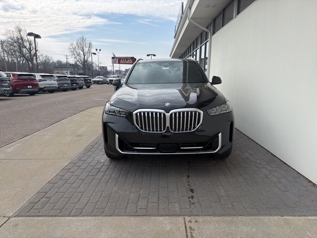 New 2026 BMW X5 PHEV xDrive50e SUV