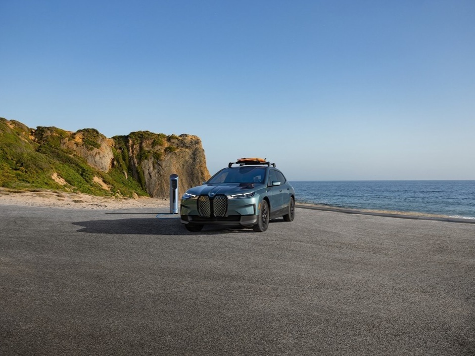 2026 BMW iX