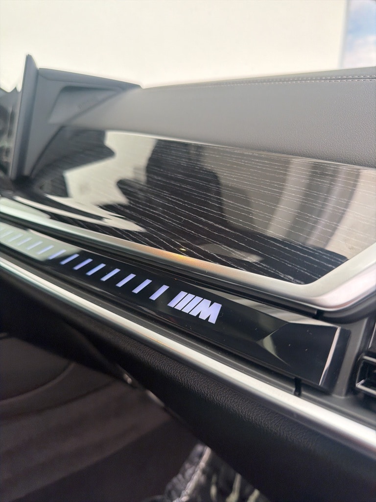 2026 BMW X6 M60i - Photo 22