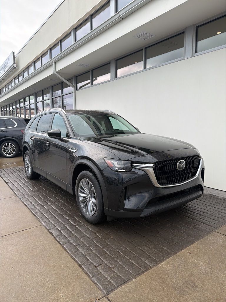 2024 Mazda CX-90 PHEV Preferred Package's photo