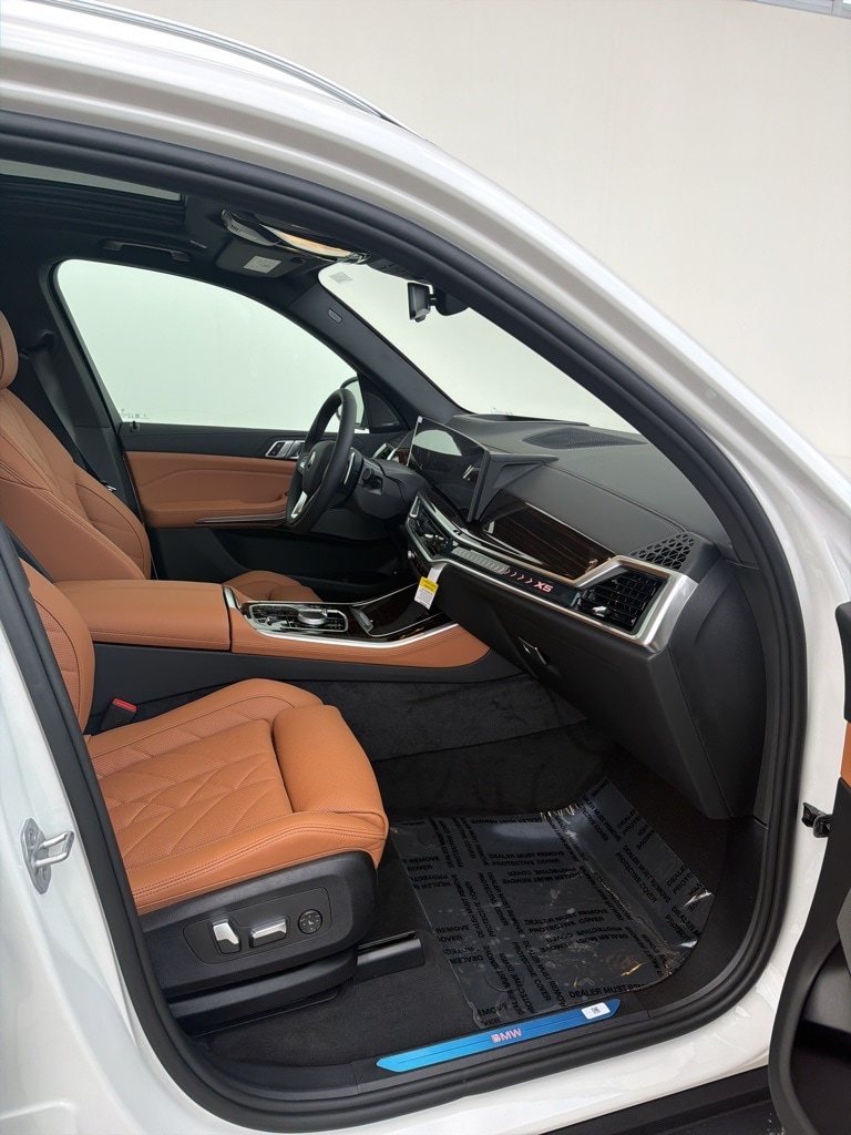 2026 BMW X7 M60i - Photo 72