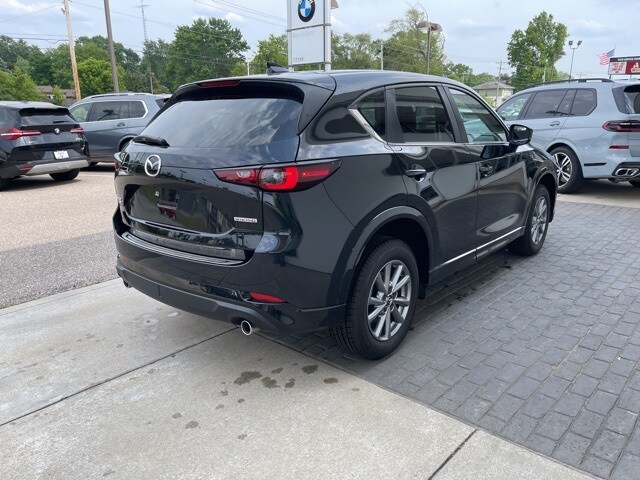 2024 Mazda CX-5 2.5 Select photo 4