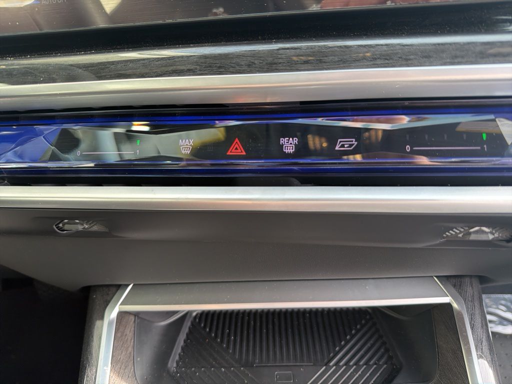 2026 BMW i7 60 - Photo 32