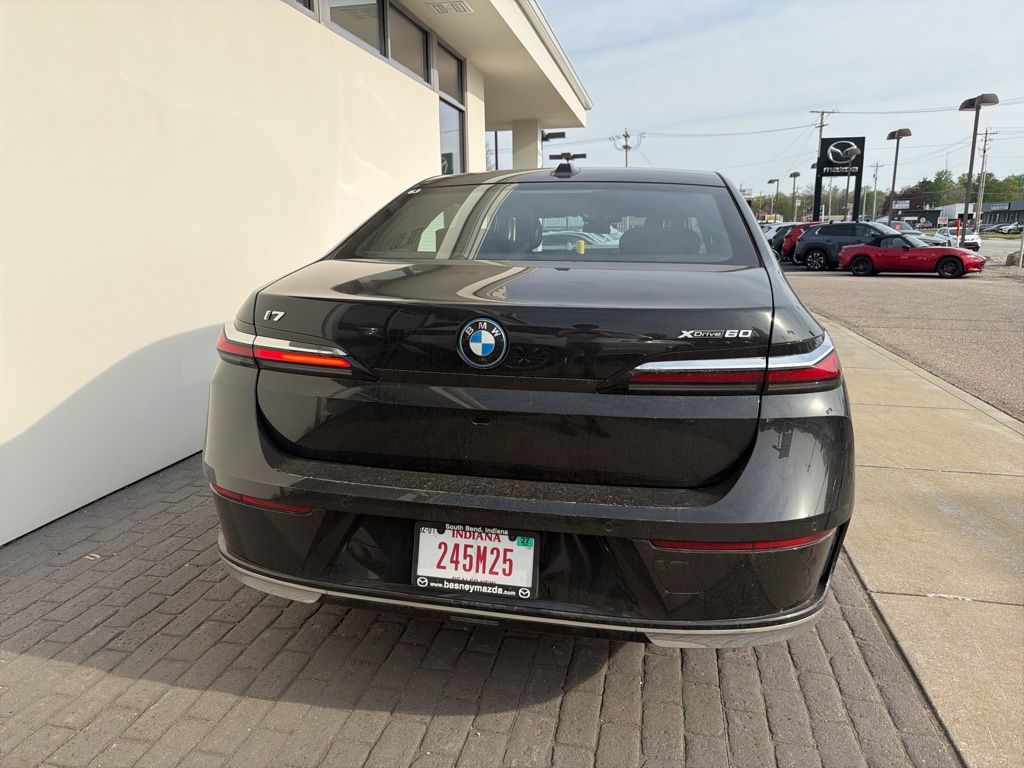2026 BMW i7 60 - Photo 7