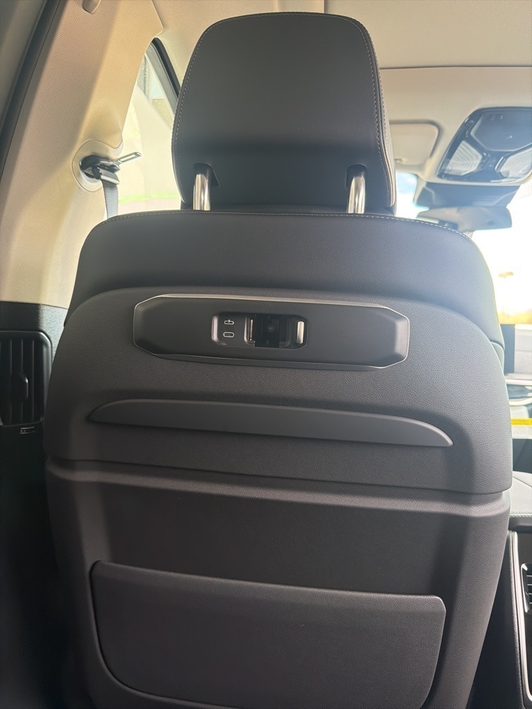 2026 BMW X7 40i - Photo 25