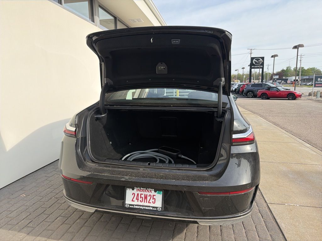2026 BMW i7 60 - Photo 8