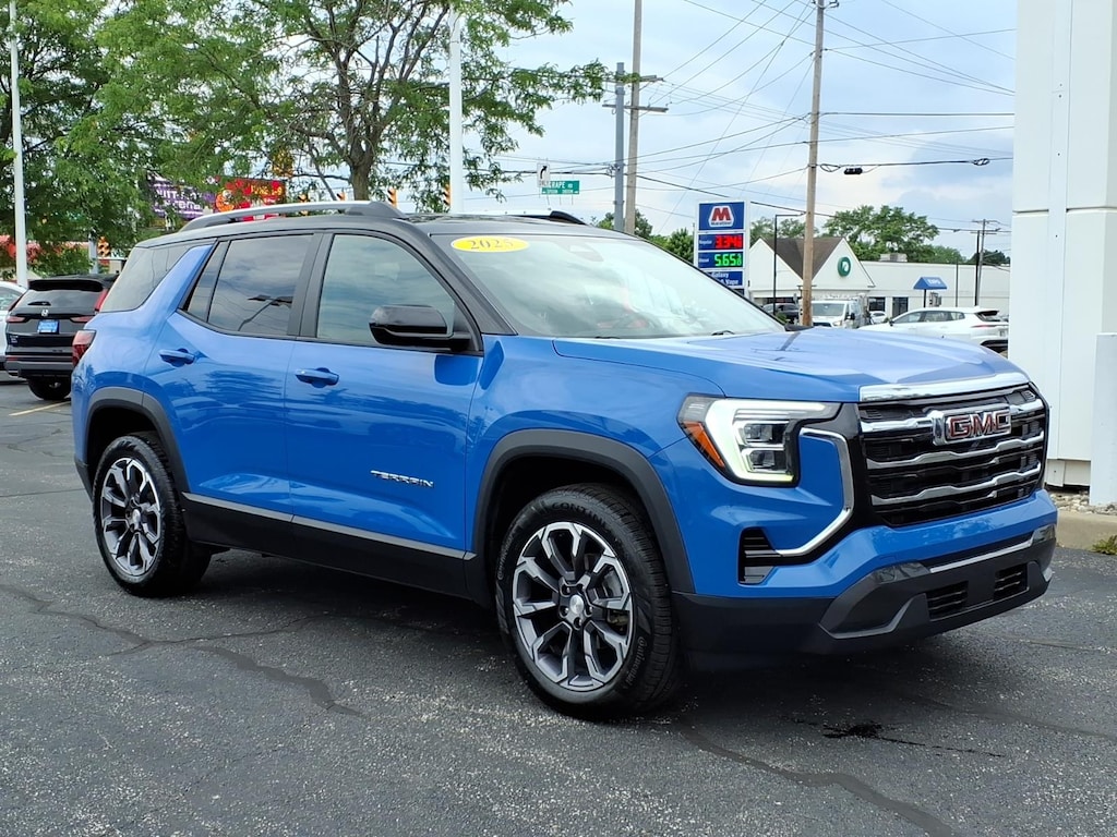 Used 2025 GMC Terrain Elevation SUV