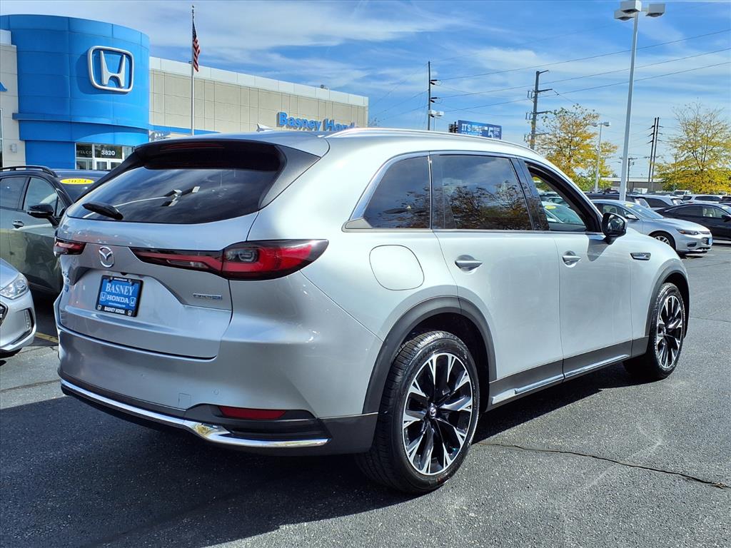 2024 Mazda CX-90 Premium Package - Photo 12